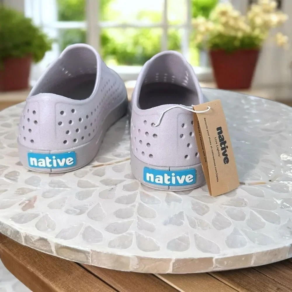 Native Jefferson Shell Speckles EVA Slip On Water Shoes Sneaker Women / Youth 4